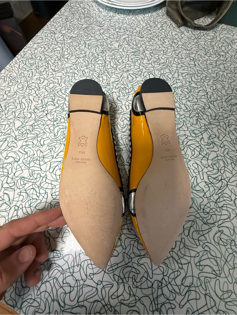 kate spade Yellow, White & Black 'TAXI' Pointed Toe Flats - Picture 6 of 6